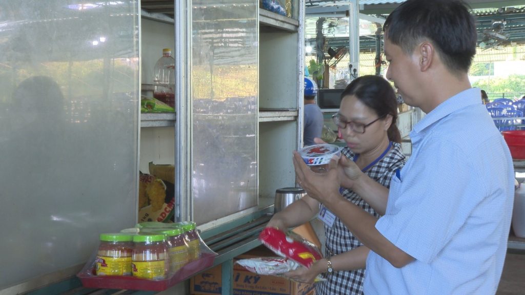 Khó khăn trong quản lý an toàn thực phẩm